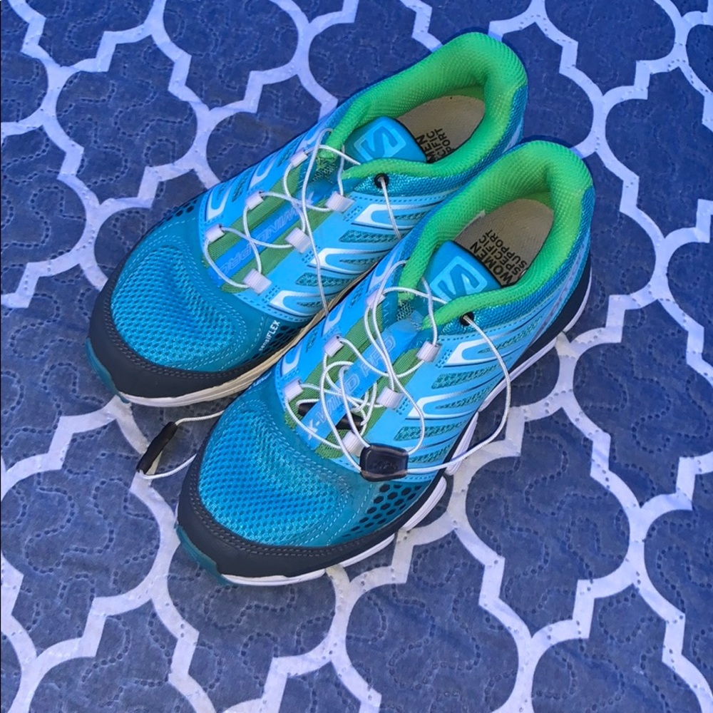 Running shoes